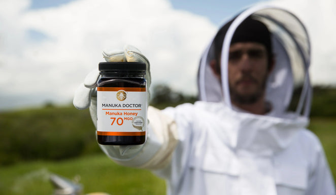 Miele di Manuka: Tutto quello che devi sapere sul Miele di Manuka autentico (e su quello falso)